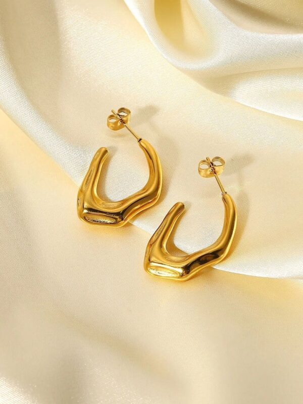 18K Gold Plated Geometric Hoop Earrings – Waterproof, Anti-Tarnish, Hypoallergenic