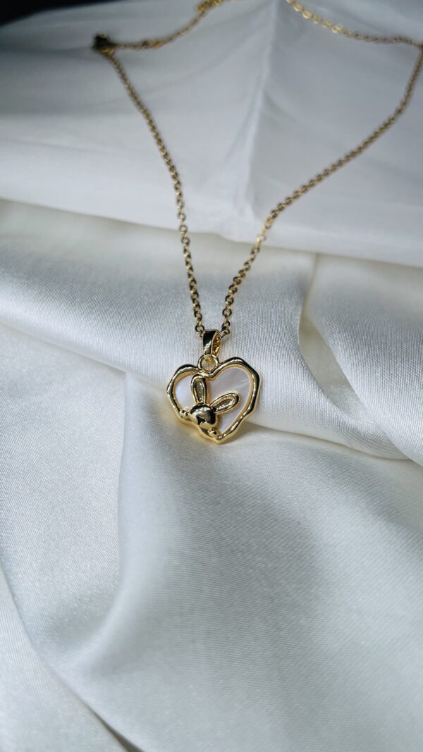 Deeu Elegant Heart Pendant Necklace – Gold Plated with Pearl Enamel & Bunny Design